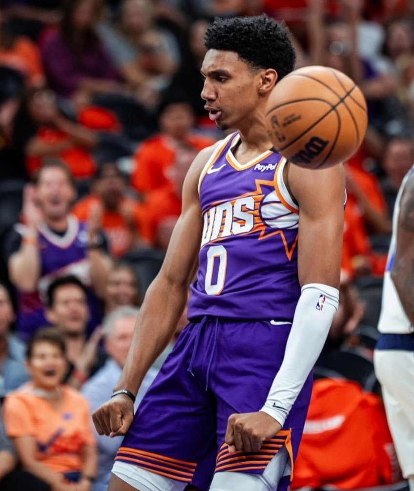 九游app平台关于转折点！菲尼克斯太阳伤情更新，NBA季后赛赛后攻防权衡，信心回归，细节决定成败的信息