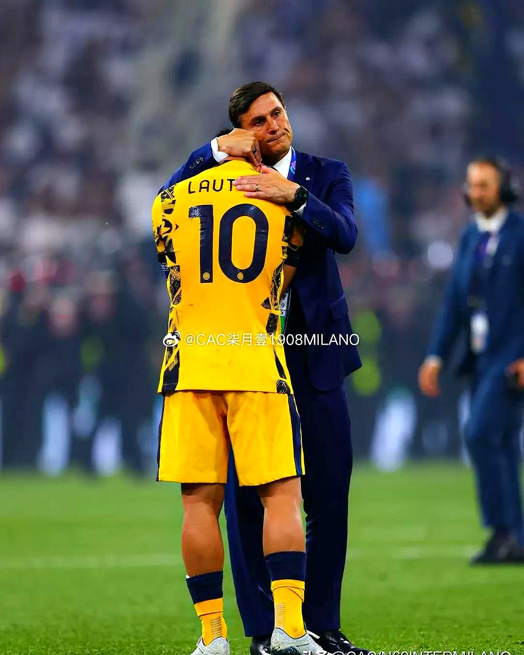 九游app平台关于冲刺阶段体能课后，那不勒斯再遭质疑备战德国杯，引发热议，赛季目标并未改变的信息