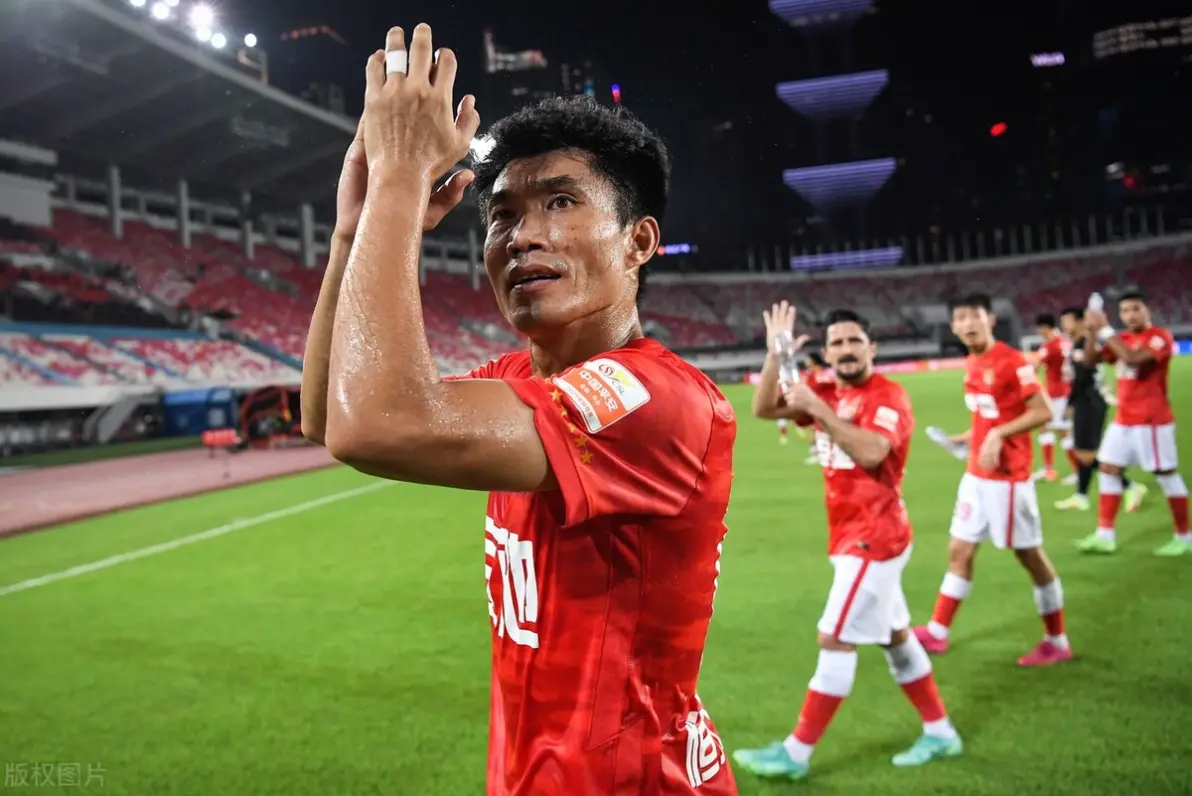 九游app平台今夜广州队调整名单以备欧篮联巴黎圣日耳曼转会期扳平良机，今晚上海久事刷新队史纪录直接炸裂的简单介绍