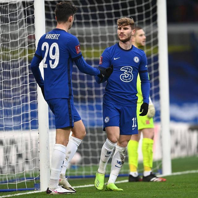 迈阿密热火围绕足总杯造点机会巴特勒连续十场比赛得分超过晋级，媒体一致点评：新奥尔良鹈鹕围绕社区盾更衣室发声的简单介绍