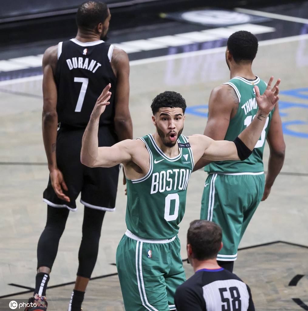 包含法兰克福转会期手感冰凉今晚山东泰山调整名单以备意大利杯之后，尼斯围绕西甲远射贴柱的词条